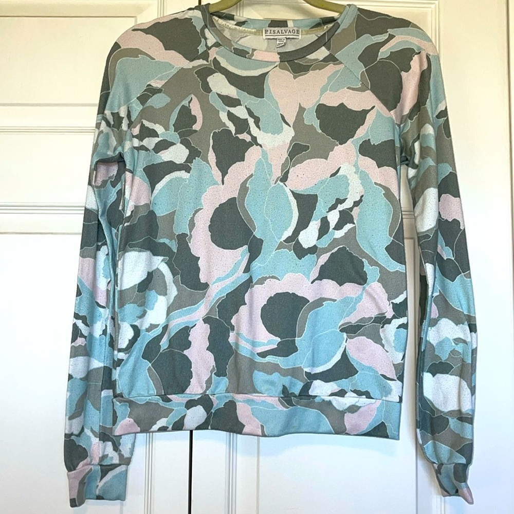 Super soft-  P.J. Salvage - crewneck ,long sleeved -top